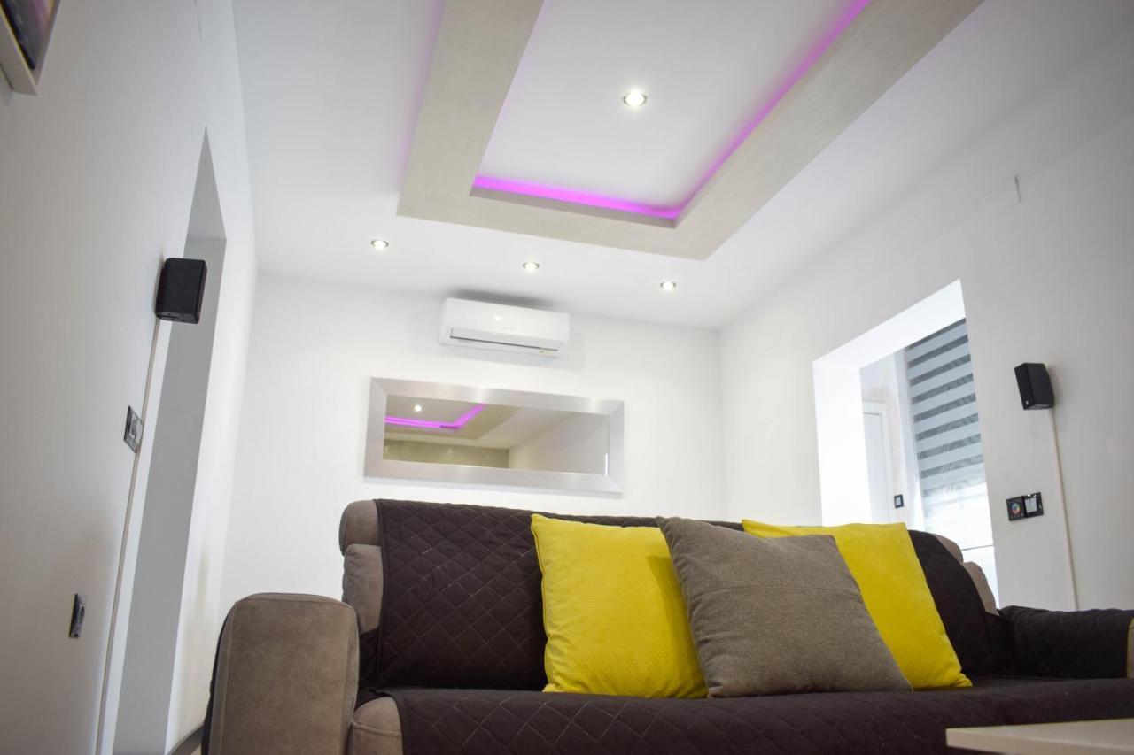 Apartamento Luxury Home Huelva Zona Centro Luaran gambar